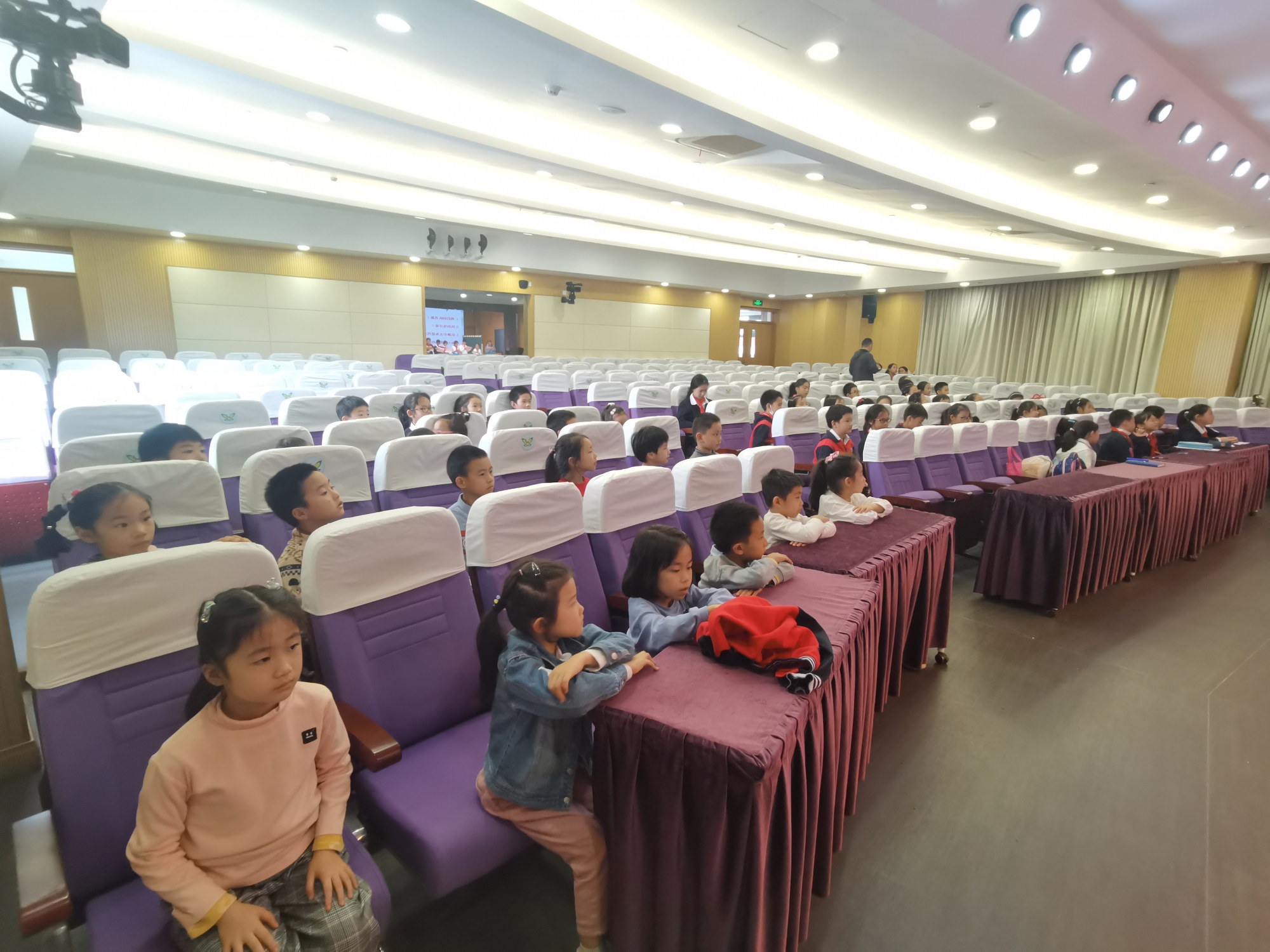  2021级二班二年级