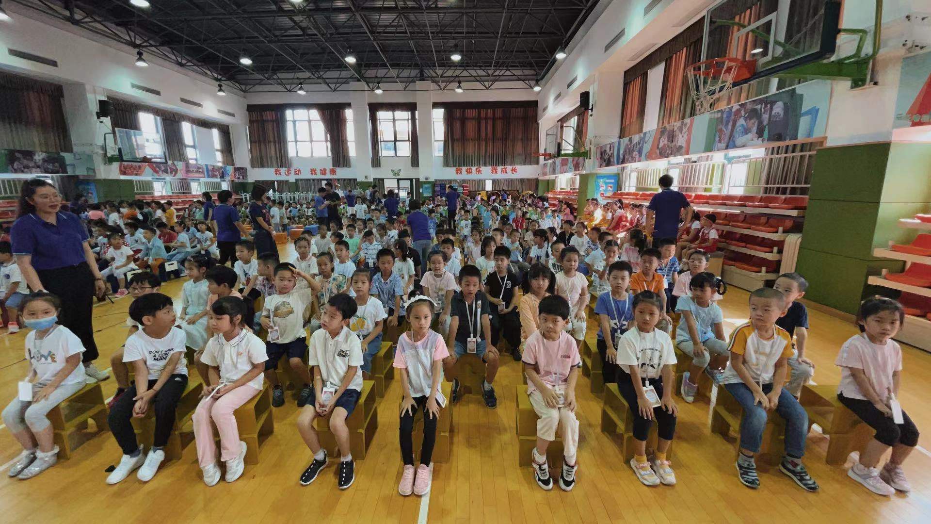  2021级二班一年级